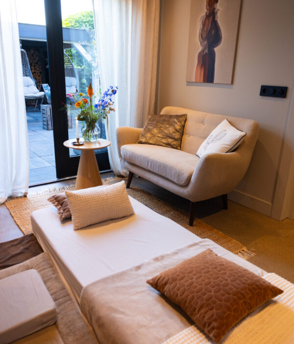 1R9A8306